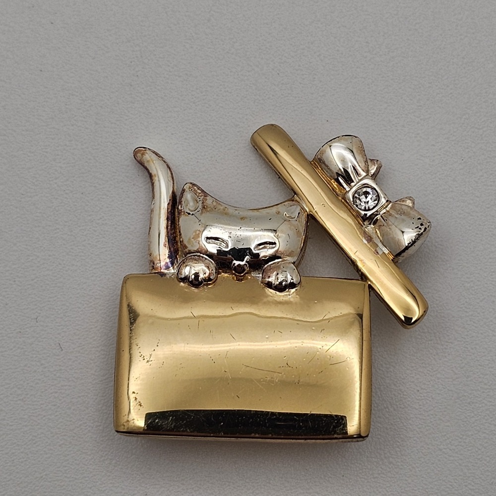 Vintage LIZ CLAIBORNE Signed Brooch Kitten in Gift Box Gold and Silver Tone Pin